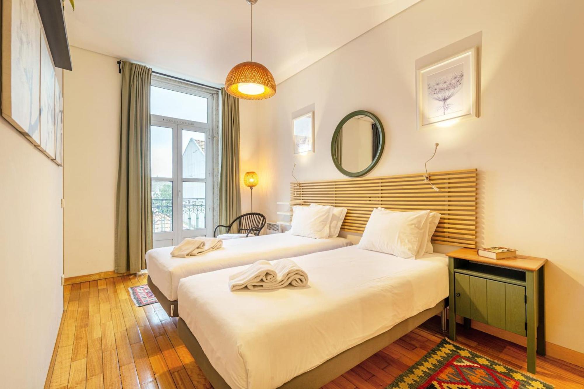 Bombarda 214 By Innkeeper Porto Luaran gambar